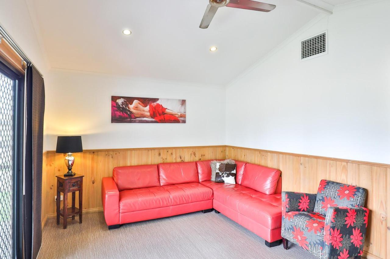 BIG4 Mildura Getaway Hotel Bagian luar foto