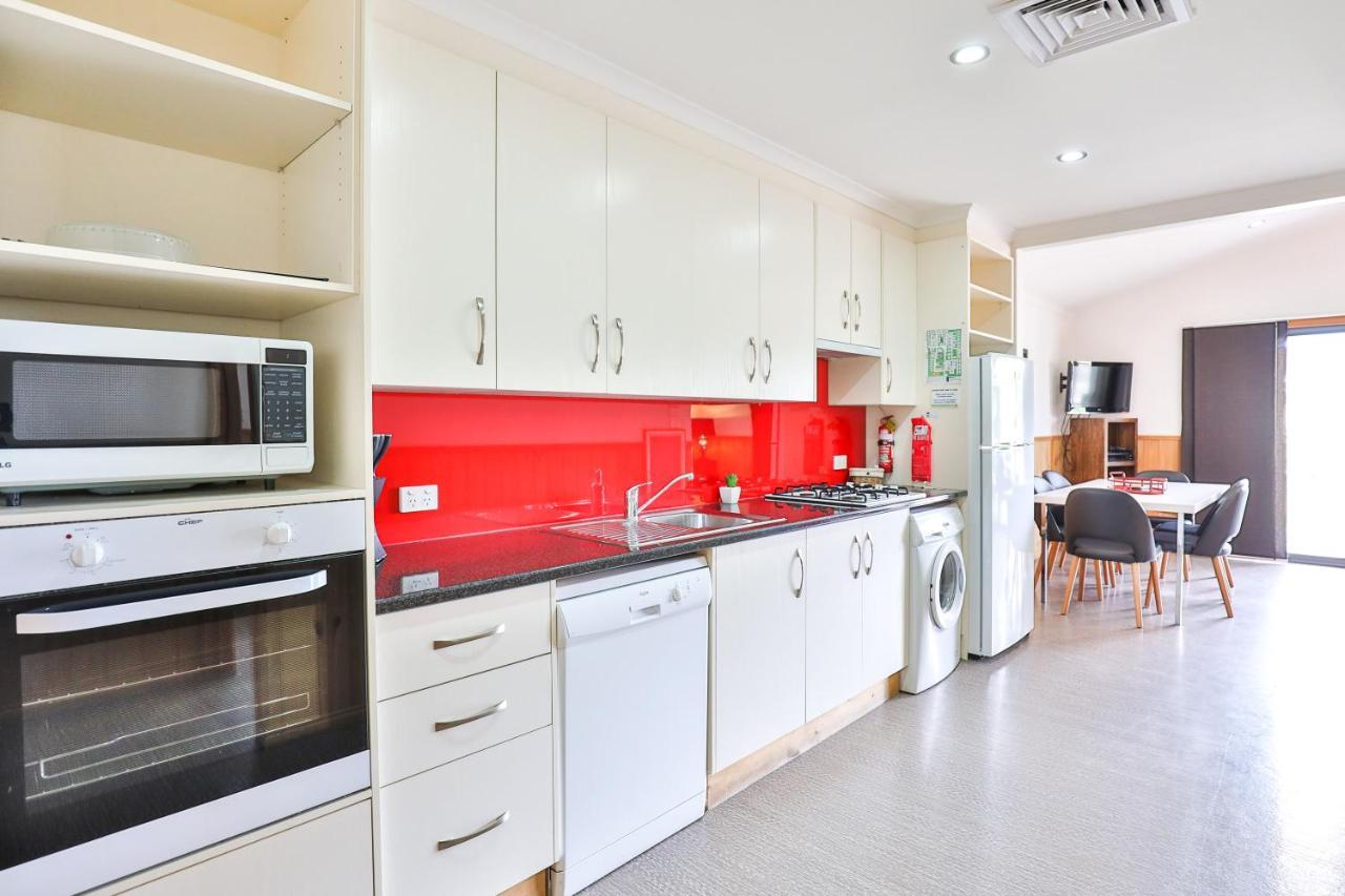 BIG4 Mildura Getaway Hotel Bagian luar foto