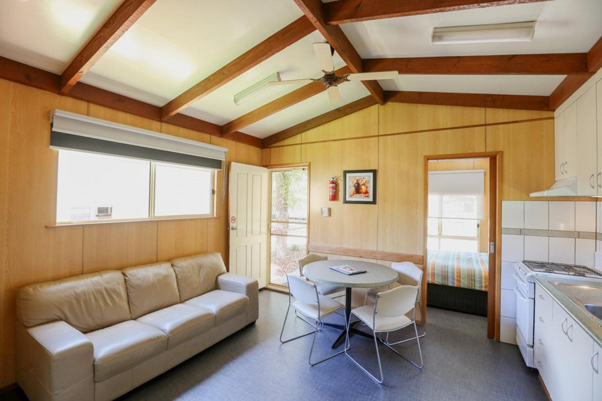 BIG4 Mildura Getaway Hotel Ruang foto